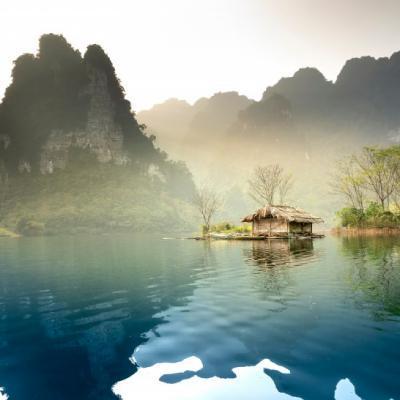 仙境一般美的风景头像云雾缭绕山水景色图片唯美头像