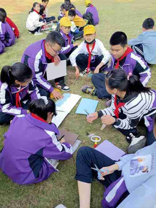 紫梅小学绘特色倡光盘助环保主题研学之垃圾分类变废为宝美篇