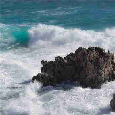 大海自然风景头像唯美高清汹涌的海浪图片唯美头像