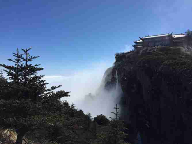 峨眉山旅游攻略及费用