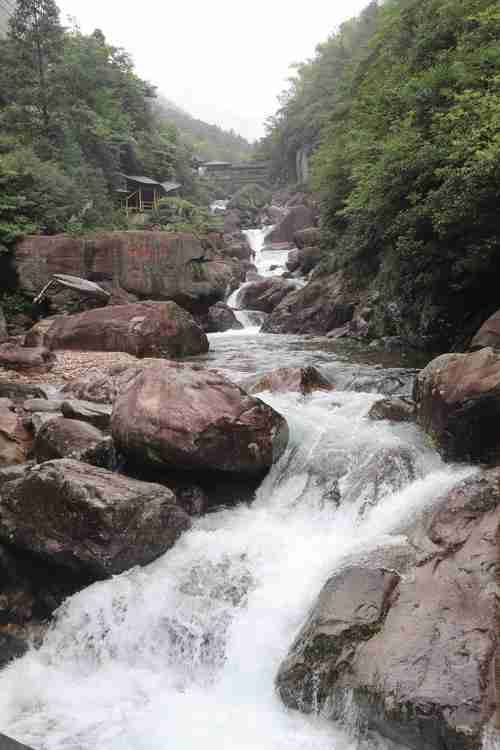 天目山大峡谷值得去吗