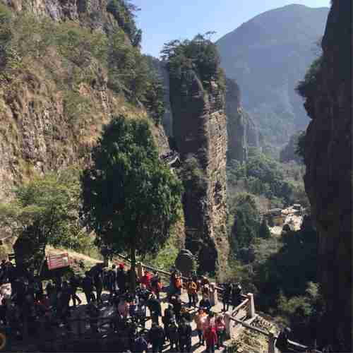 神雕侠侣06版的是在雁荡山哪个景点拍的