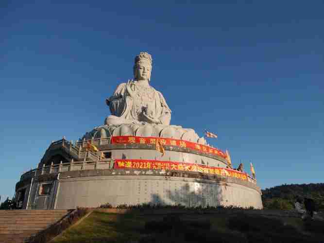 请问东莞观音山要门票吗