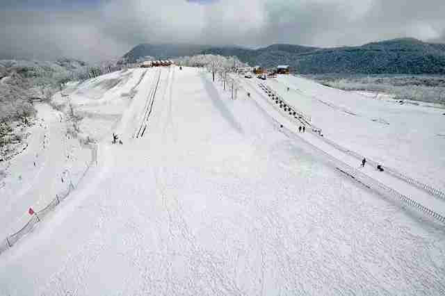 东海湖西滑雪场门票