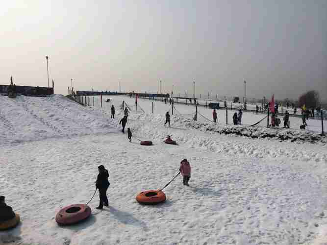 东海湖西滑雪场门票