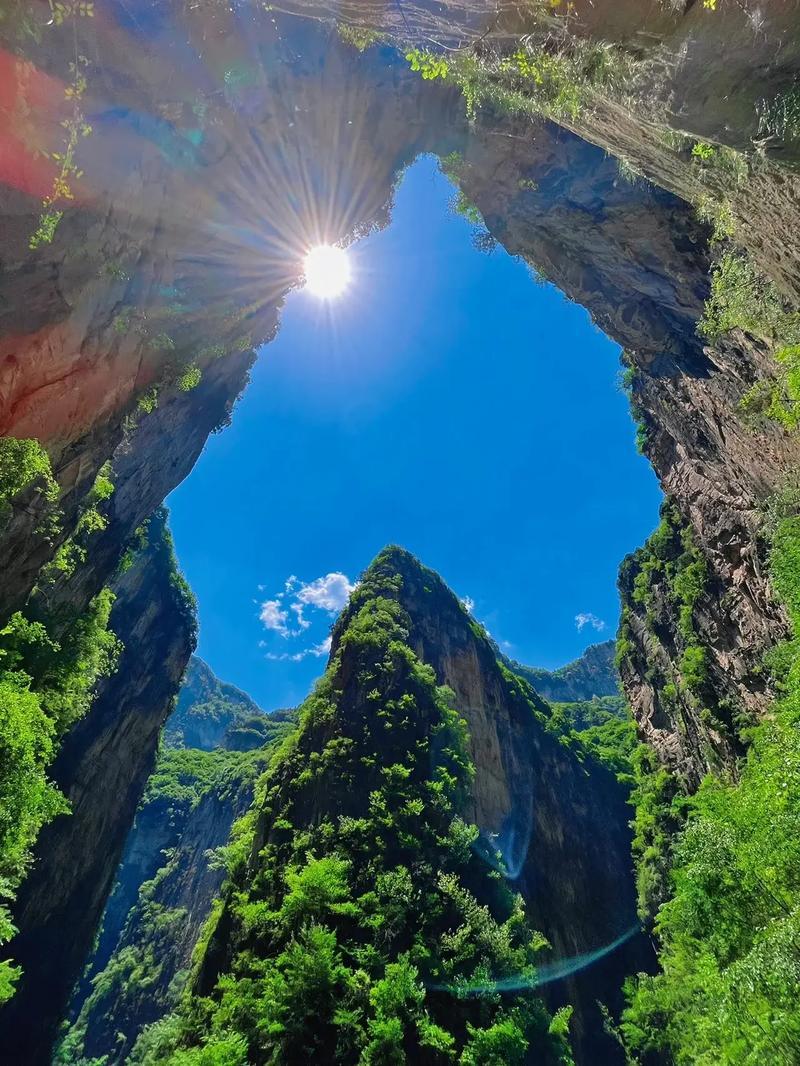 太行山大峡谷八泉峡景区晚上几点关门