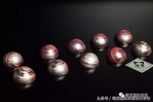 怎样制作星空巧克力（风靡全球的星空巧克力制作方法）(6)