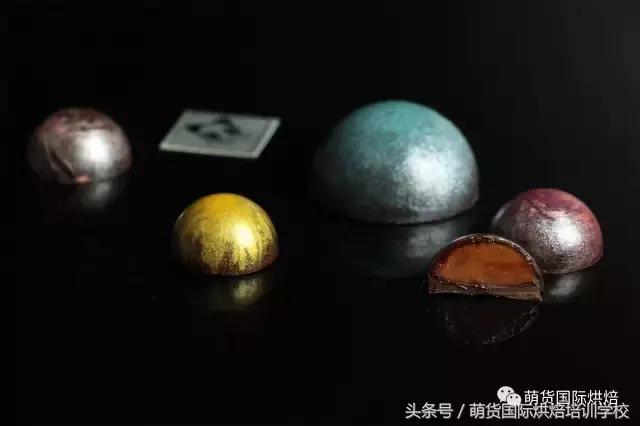 怎样制作星空巧克力（风靡全球的星空巧克力制作方法）(14)