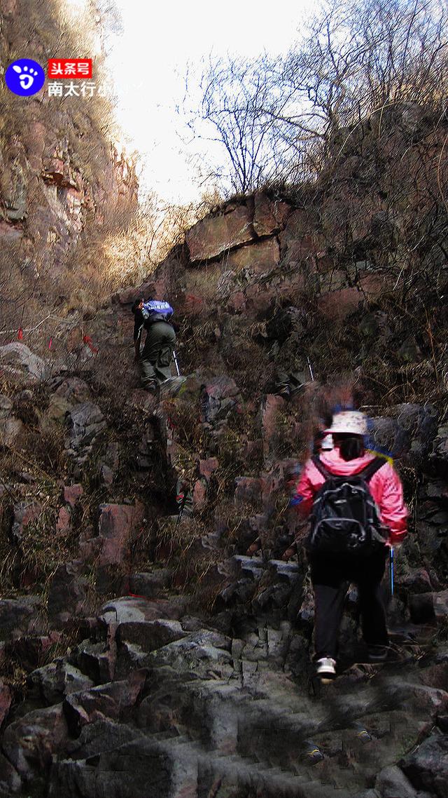 八里沟景区最刺激的 一个 景区（八里沟与关山景区之间的枣树沟）(2)