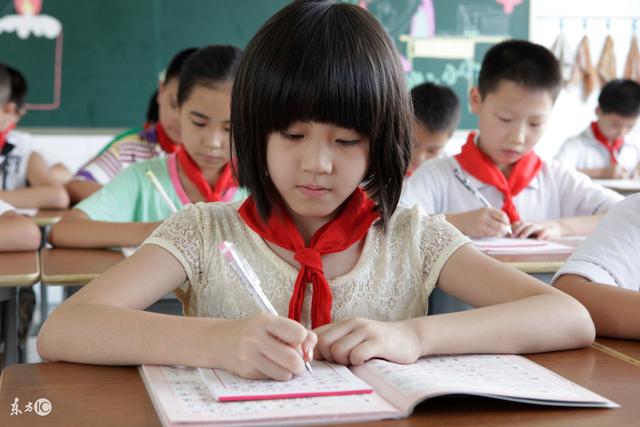 小学一年级语文拼音教读小技巧（语文系列之小学语文一年级语文拼音知识点汇总）(1)