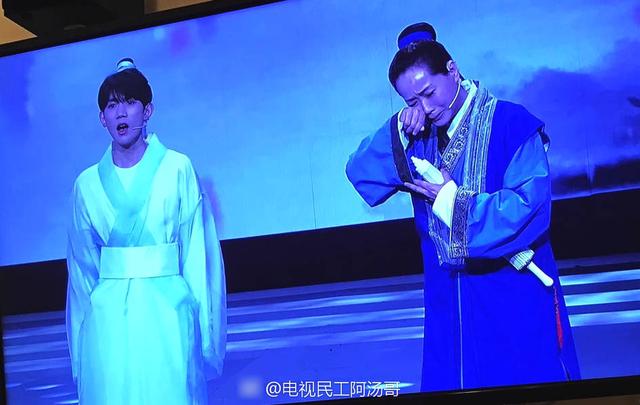 赵雅芝新白娘子年轻时的盛世容颜（新白娘子再同台上演回忆杀）(7)