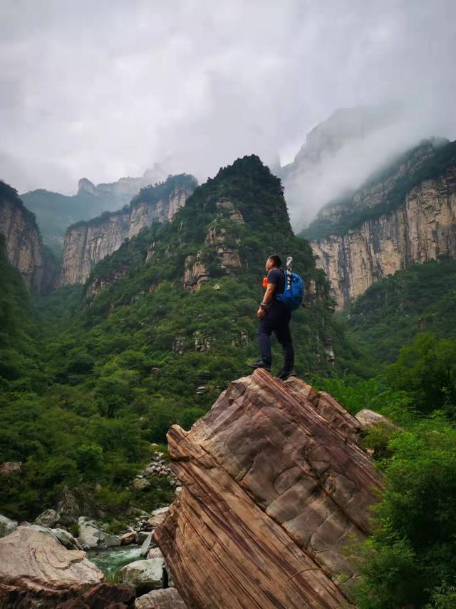 驴友爬山旅游攻略（驴友记徒步八里沟）(4)