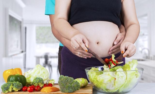 怀孕两三个月孕妇餐（坚强孕妇无人伺候）(5)