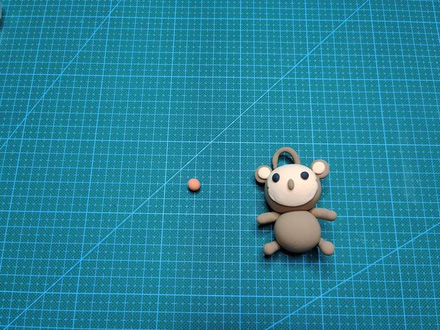 粘土捏猴子的简单步骤 图文（粘土教程-初级-玩偶篇-第一节-可爱的猴子）(13)