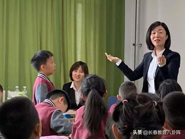 长春市一实验中海小学地址（长春市第一实验中海小学的一天）(8)