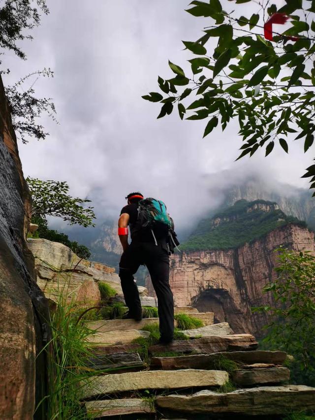 驴友爬山旅游攻略（驴友记徒步八里沟）(6)