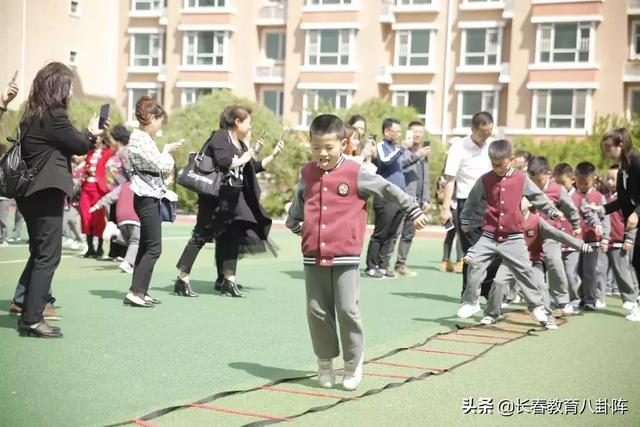 长春市一实验中海小学地址（长春市第一实验中海小学的一天）(18)