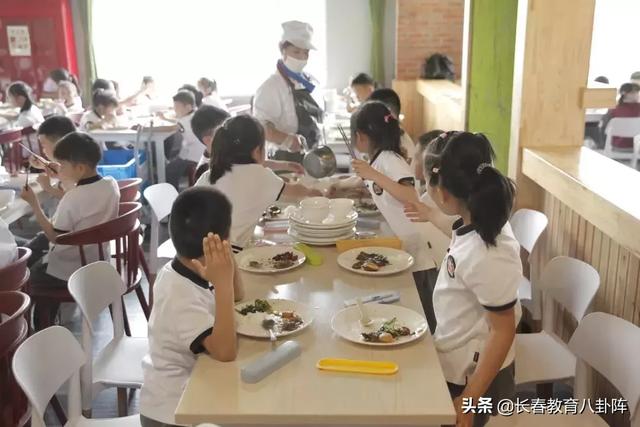 长春市一实验中海小学地址（长春市第一实验中海小学的一天）(43)