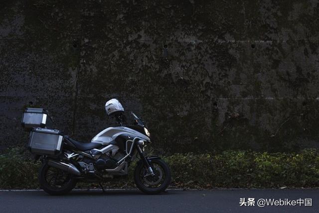 本田vfr1200摩托车参数（本田VFR800X摩托车车身有点重）(6)