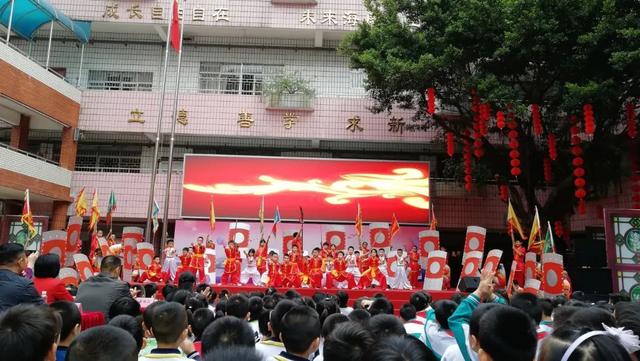 以前的天河区石牌小学（天河石牌小学无墙教育开出美育之花）(23)