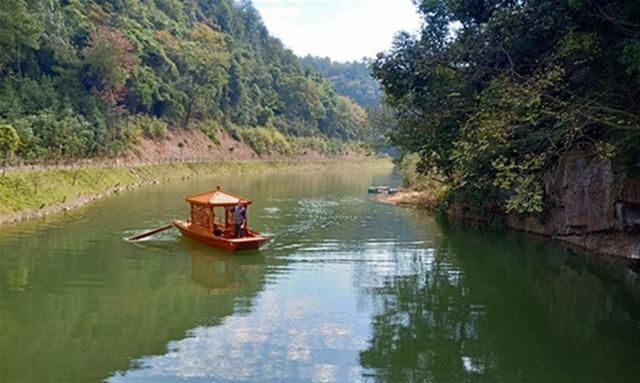 乡村振兴示范村周末休闲旅游简介（桃花江畔秀美敏村）(4)