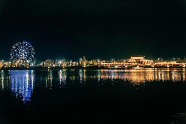 香格里拉夜景哪里最好（香格里拉梦幻般的城市夜景）(2)