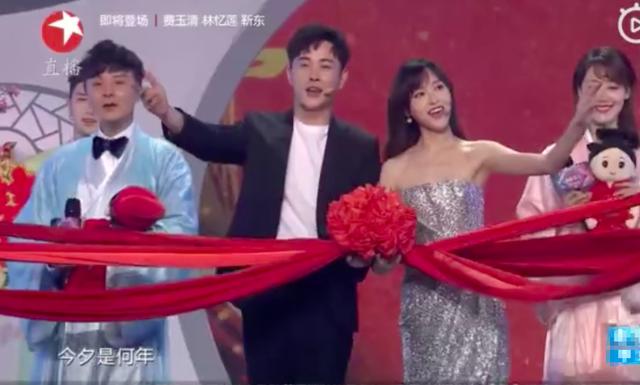 唐嫣和罗晋婚后的称呼尽显甜蜜（唐嫣罗晋婚后首次合体深情对唱撒狗粮）(10)