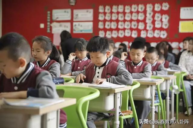 长春市一实验中海小学地址（长春市第一实验中海小学的一天）(10)