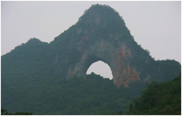 三姐故居唱山歌（榕荫古渡相传这里是歌仙刘三姐与阿牛哥的对歌定情处）(15)