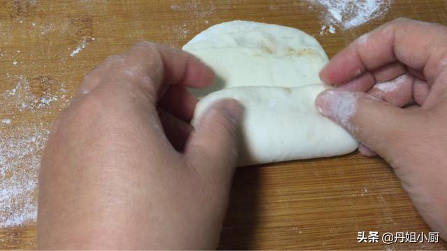 双面芝麻烧饼做法（五香芝麻烧饼外酥里软）(11)