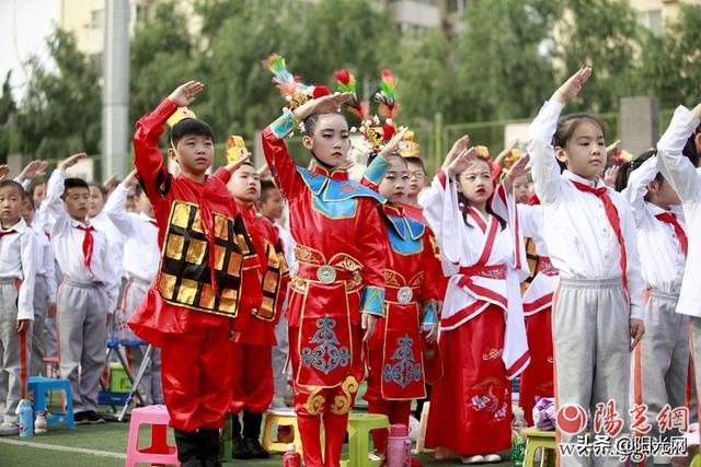 西安教育电视台庆六一（西安市雁塔区西影路小学名校）(4)