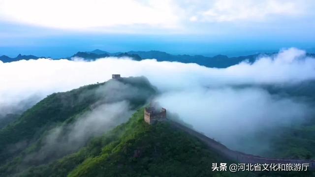 北京黄花城水长城雨后现瀑布奇景（看瀑布奇观观长城壮美）(12)