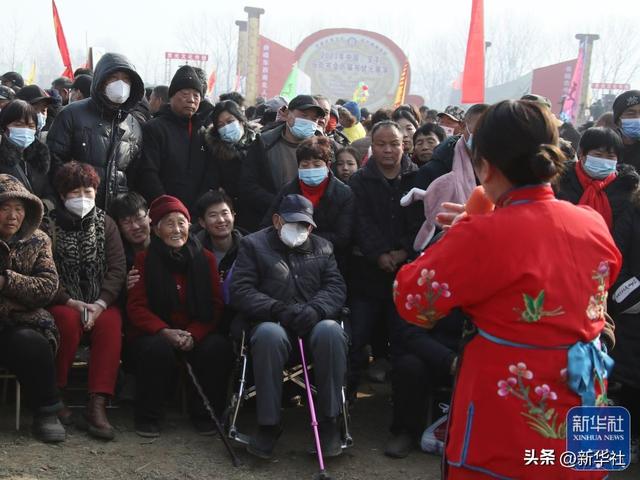 宝丰马街书会现场（河南宝丰马街书会再启）(15)