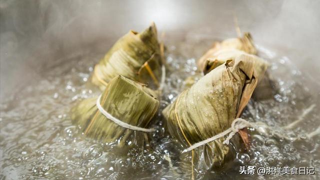 端午节煮粽子的方法（端午节煮粽子时）(4)