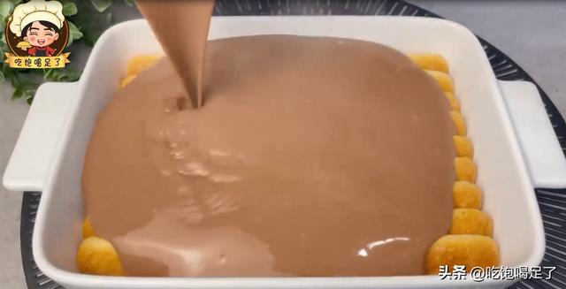 不用奶油的6寸巧克力慕斯蛋糕做法（原来好吃的巧克力慕斯蛋糕不用烤箱也能完成）(7)