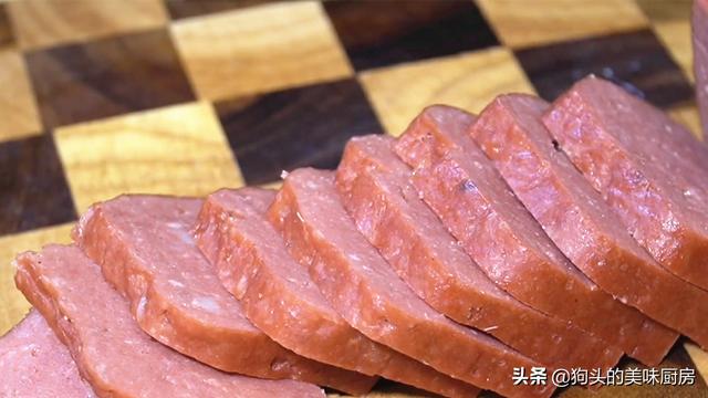 怎么制作火腿简单又好吃？肉香浓郁零添加火腿教你在家做(1)