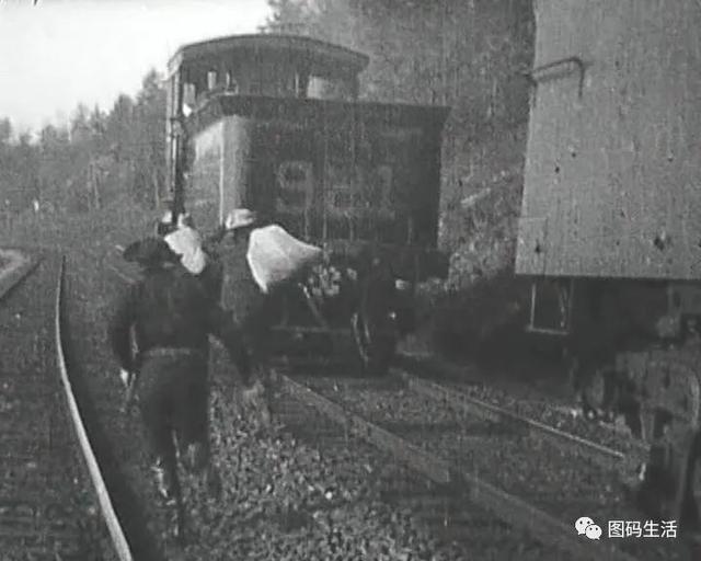 西部片火车大劫案，有生之年非看不可的1001部电影(3)
