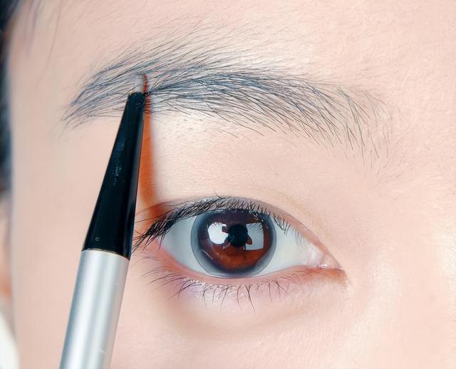 正确的眉妆图解（这篇眉妆教程好详细）(4)