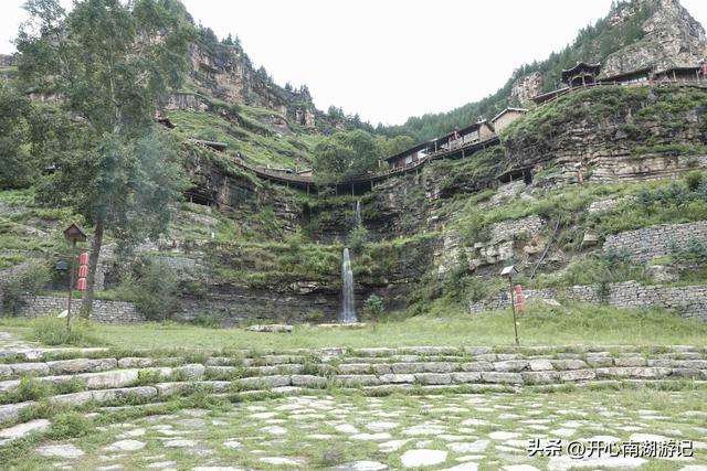 芦芽山旅游攻略老人可以去吗（大山深处神秘而凄美的村落）(4)