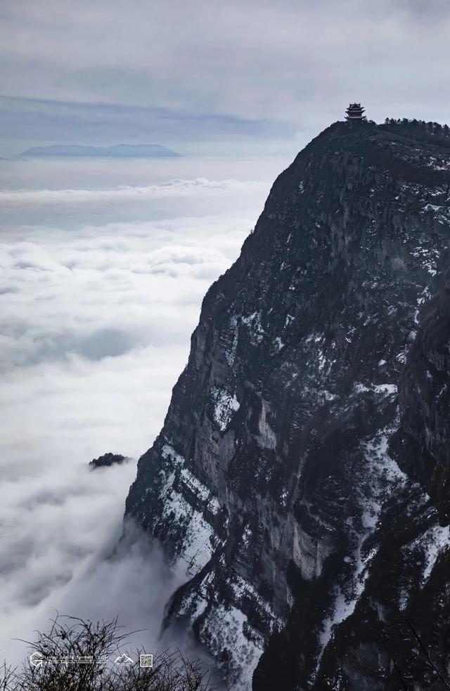 峨眉山美丽的古风景（还原峨眉山最美风景）(6)