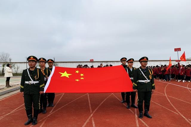 马鞍镇中心学校今年的运动会（临水镇中心学校）(1)