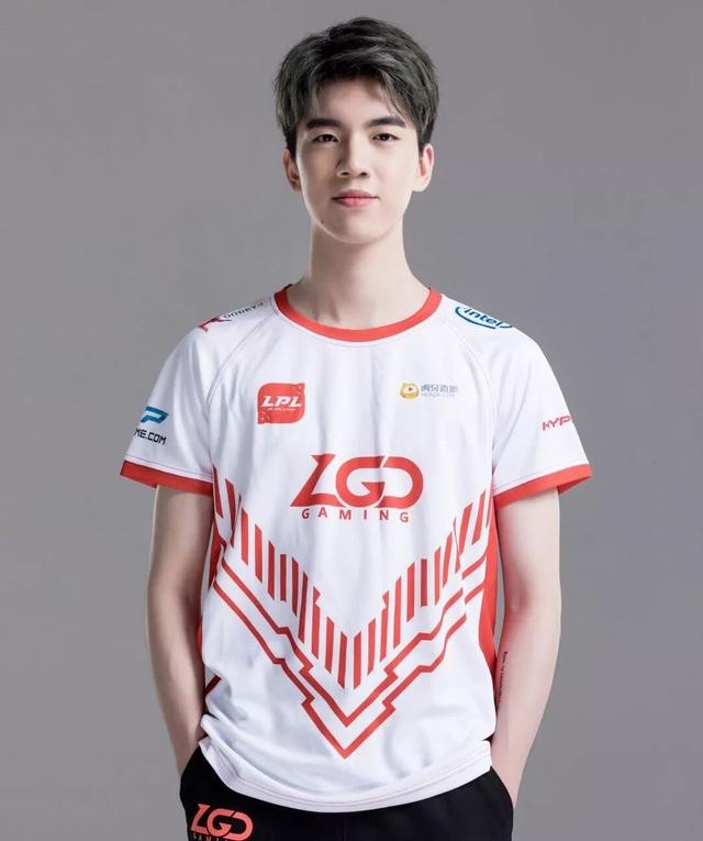 lol职业选手 pyl（LOL:LPL首个明星辅助）(1)