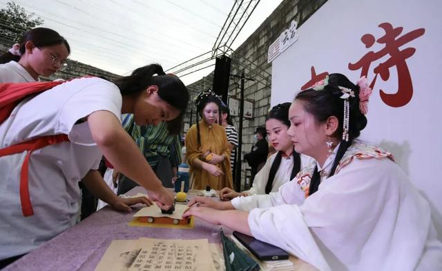 凯里黄平机场一共有几条航线（黄平机场开通西安）(4)