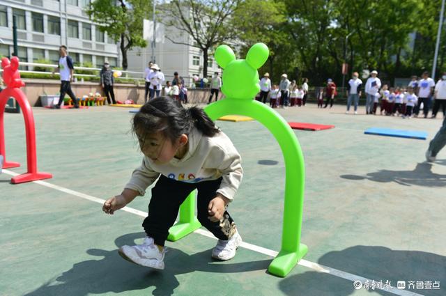 幼儿园亲子运动会互动嗨翻全场（幼儿园亲子运动会）(5)